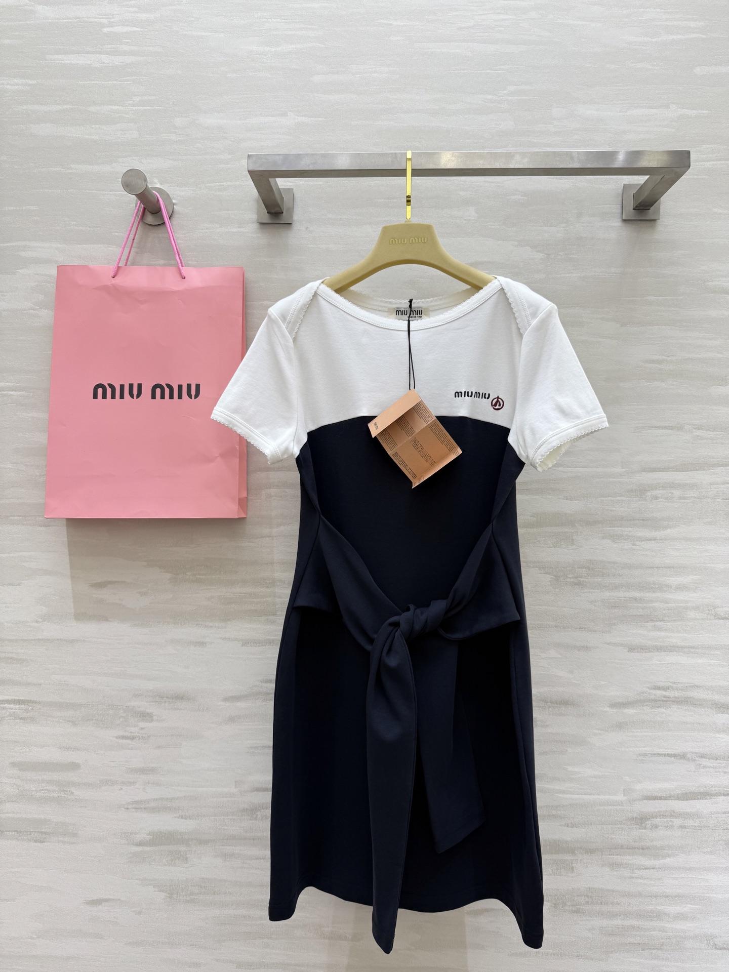 d8a4dfff1f20bb83729e086013c07e5f.jpg