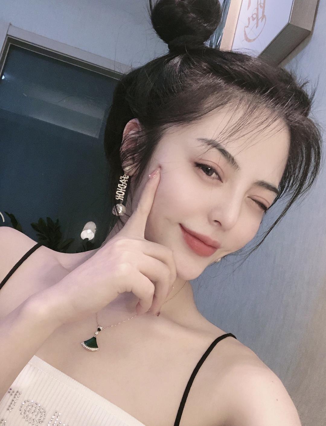 e44f4adfd68dce36b6456ce00d323d7a.jpg