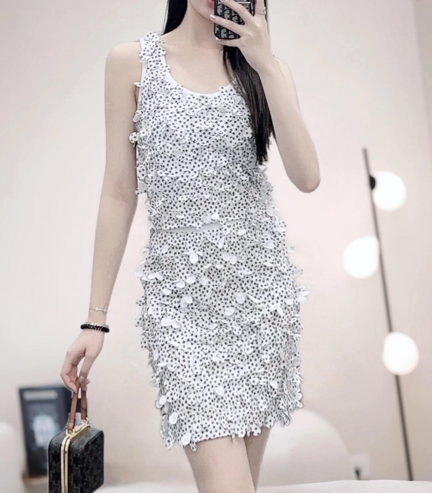ea122ecd1113a0cf912a8e161b4b9ad8.jpg