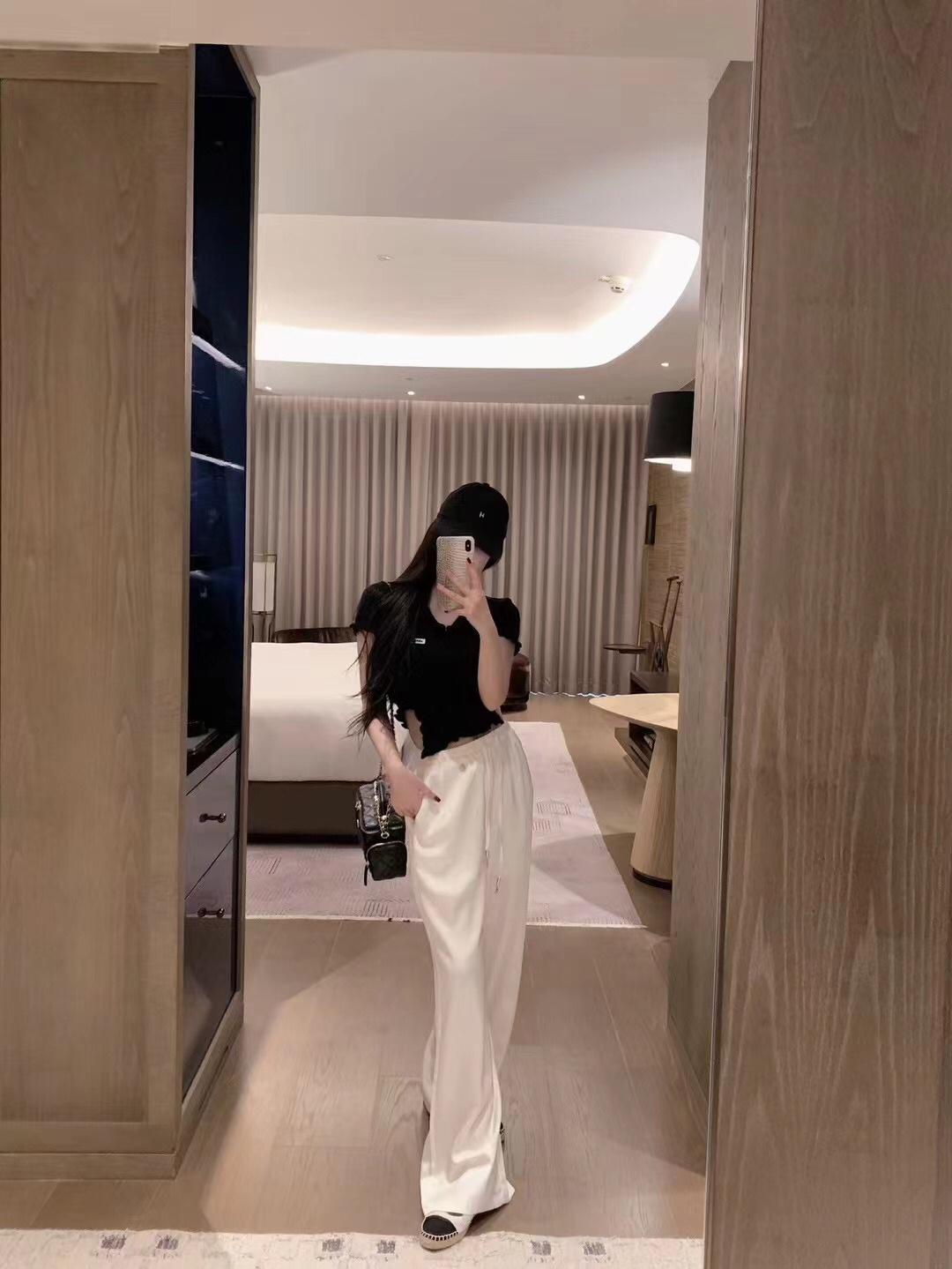 08907c208d0a550f368db0f0edc1e9f6.jpg