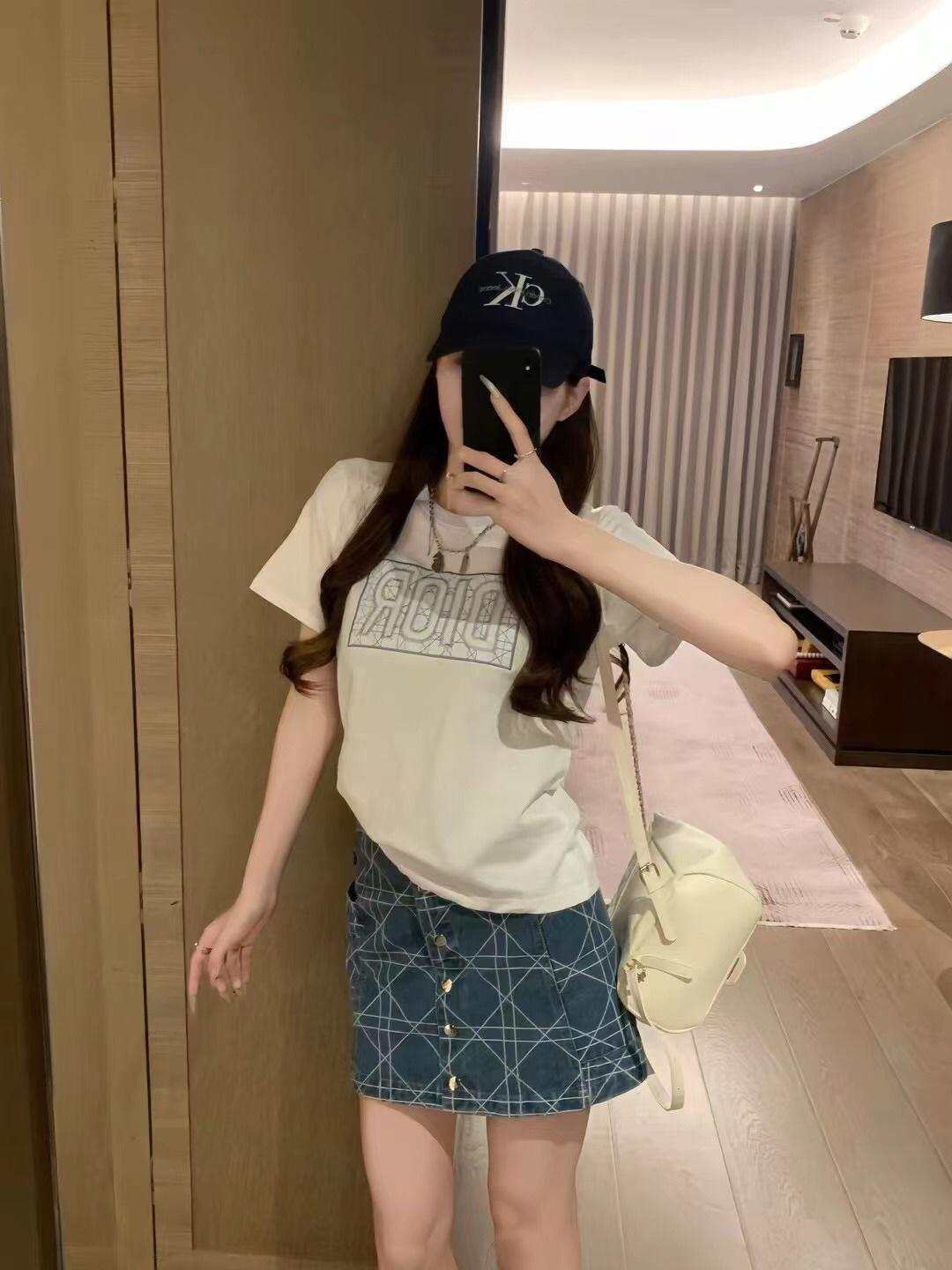 1b47e2e541df17a8a104f9d75a0bc4b9.jpg