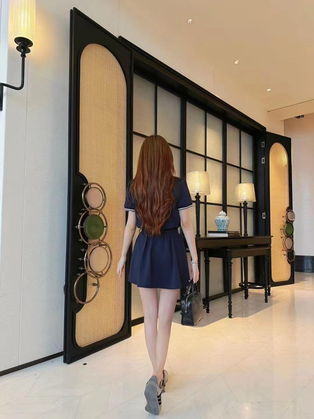 1fe7fb2672752a7a4e45dcb25e2ccd71.jpg