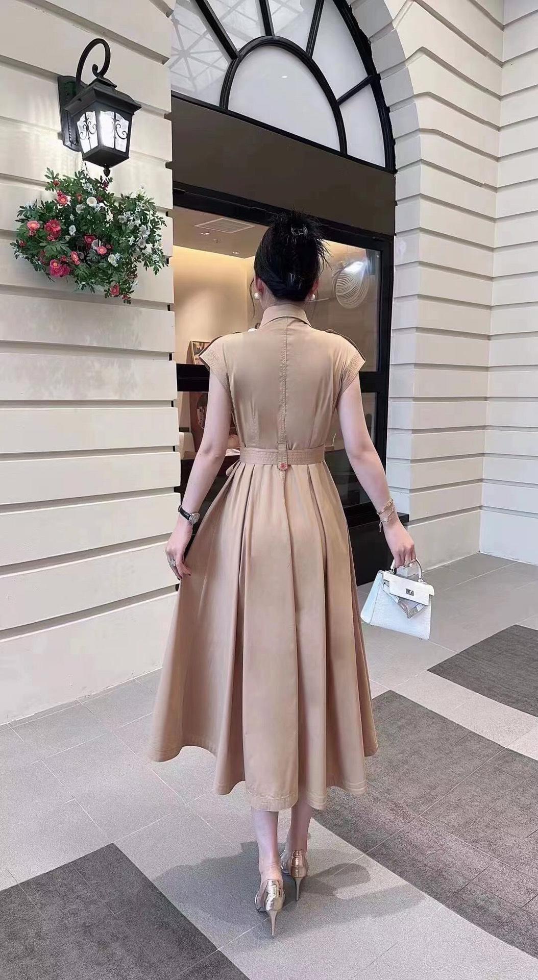 316b35b55f51364bae985798c76da700.jpg
