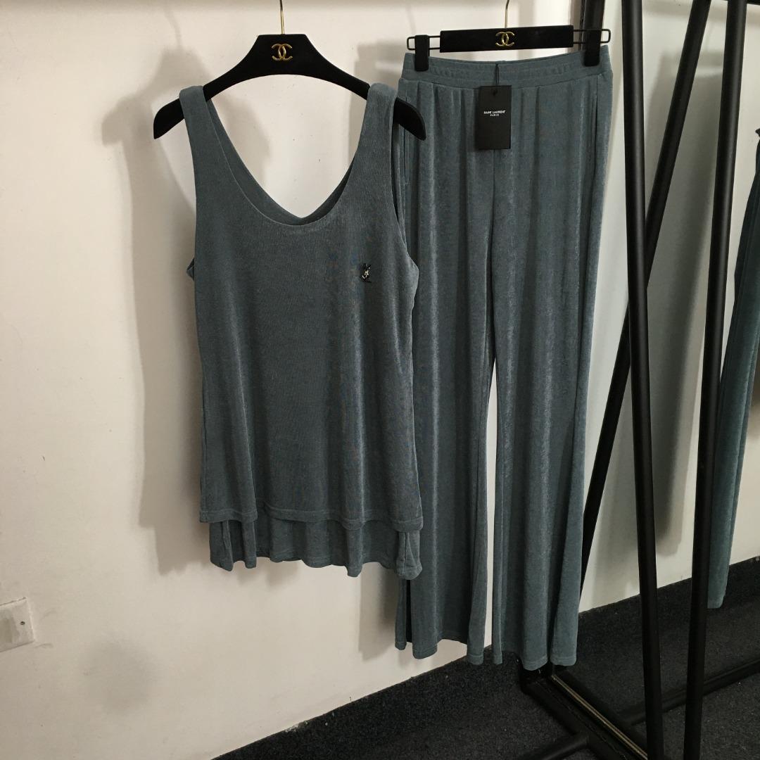 5d2696099228173575cb8eb10ce145ea.jpg