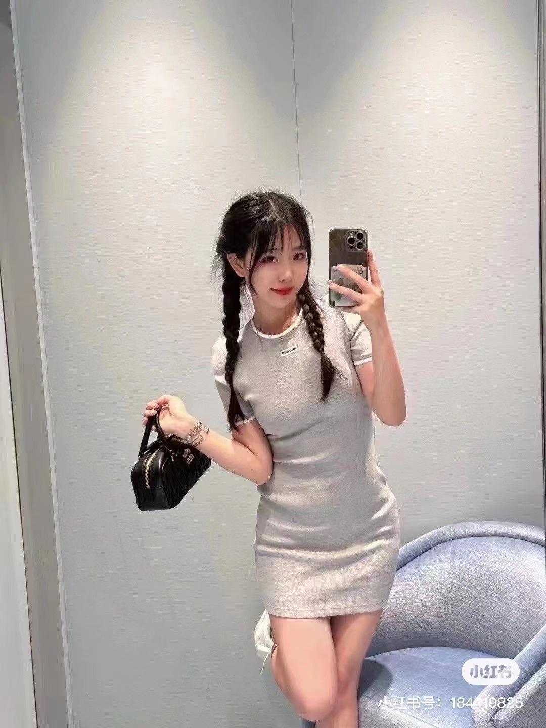 64ba2c22c13de2fec4e4030284b4f227.jpg