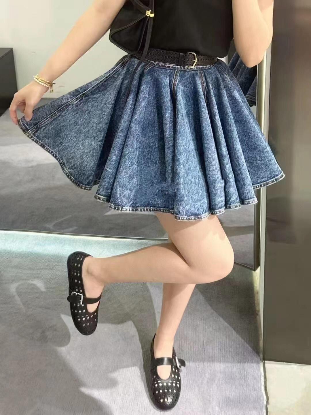 6a56ee1d8630d0ce974a52abab56c127.jpg