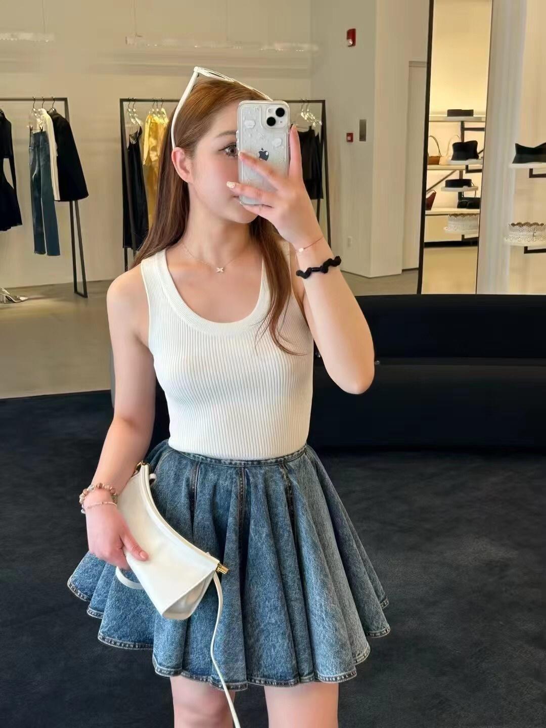6d43e0991cc96a44284145e4f31a679e.jpg