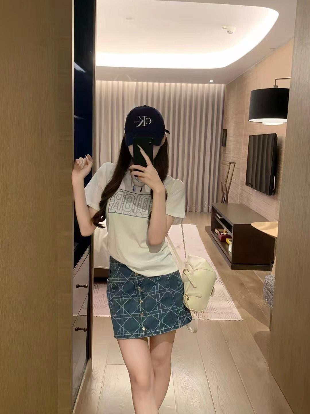 7e0bba0efda341cfe0840e8dd34f28e9.jpg