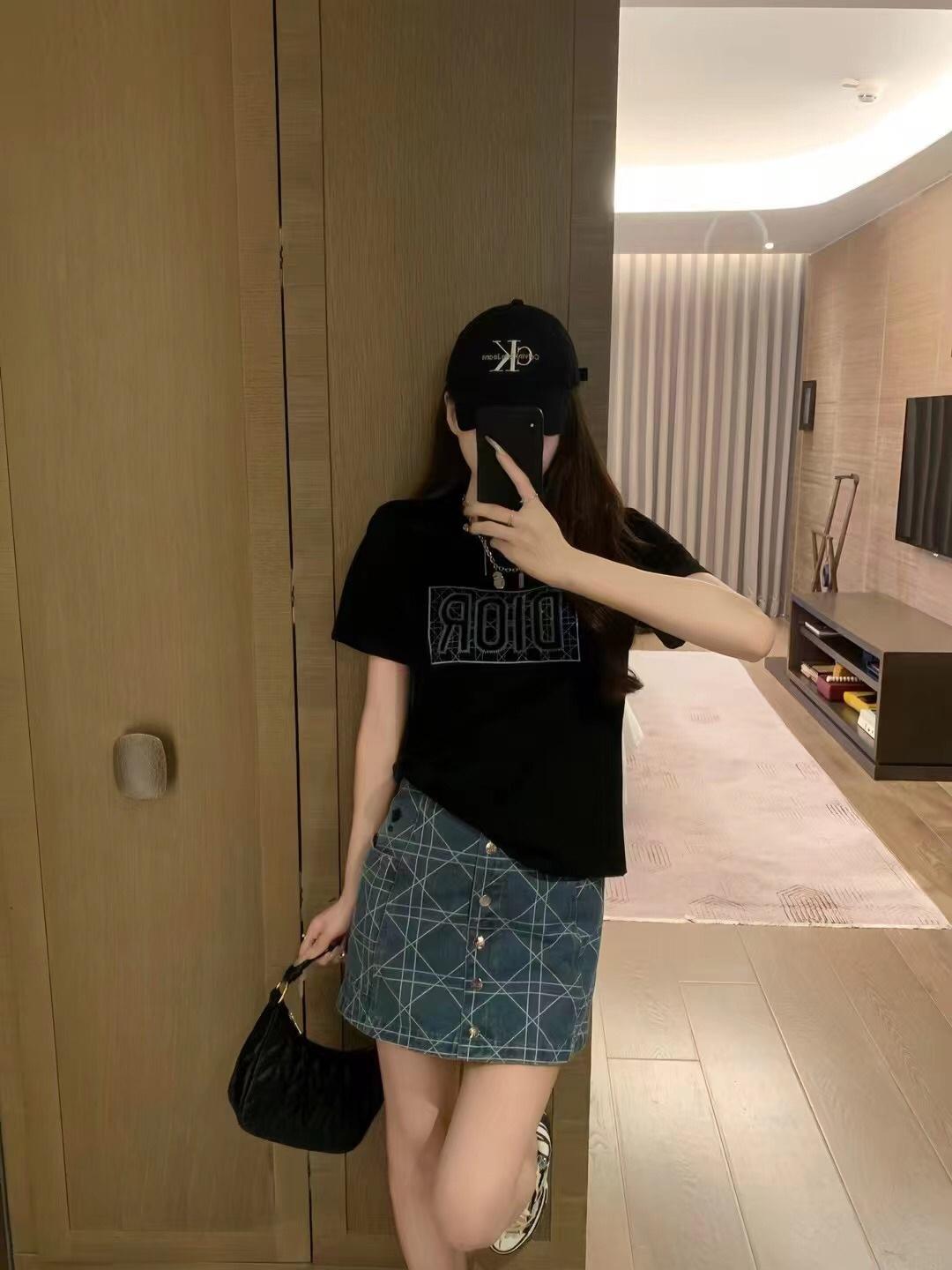 802ac44b3fe4010ce17644ce59d7248c.jpg