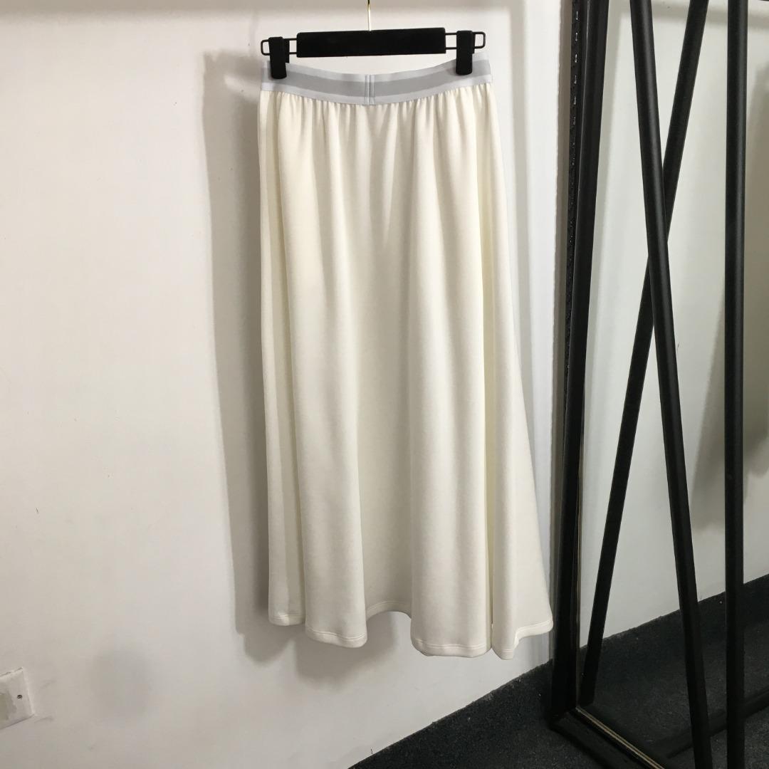 83c93d8ba0d2dd3f57d355537cc127e3.jpg