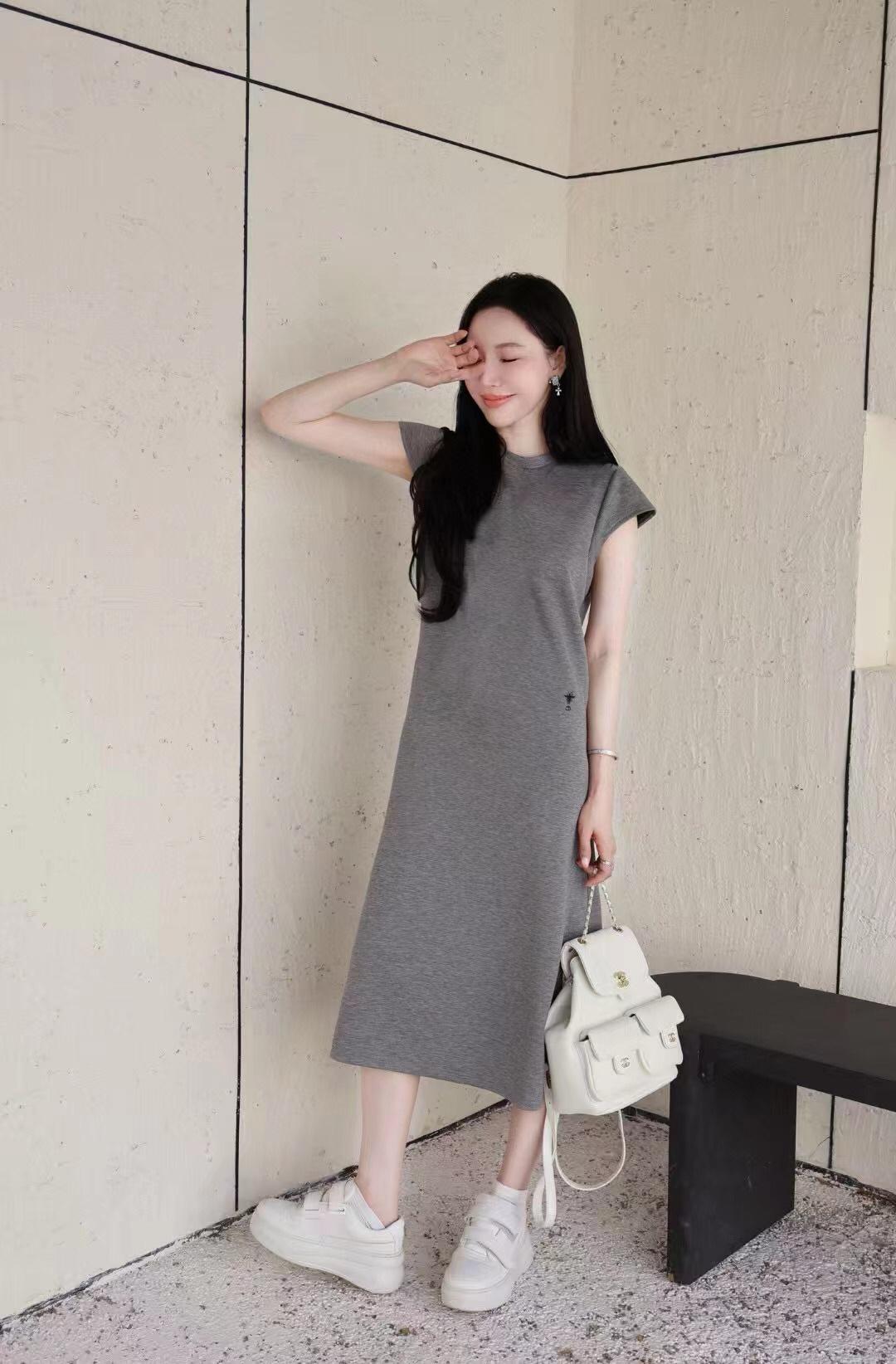 8a4352df47a05bf15bc92fc213dd473c.jpg