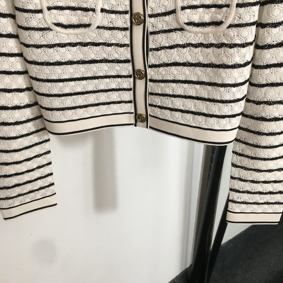 9e561354ec0fed05b9f0f4ece97472d4.jpg