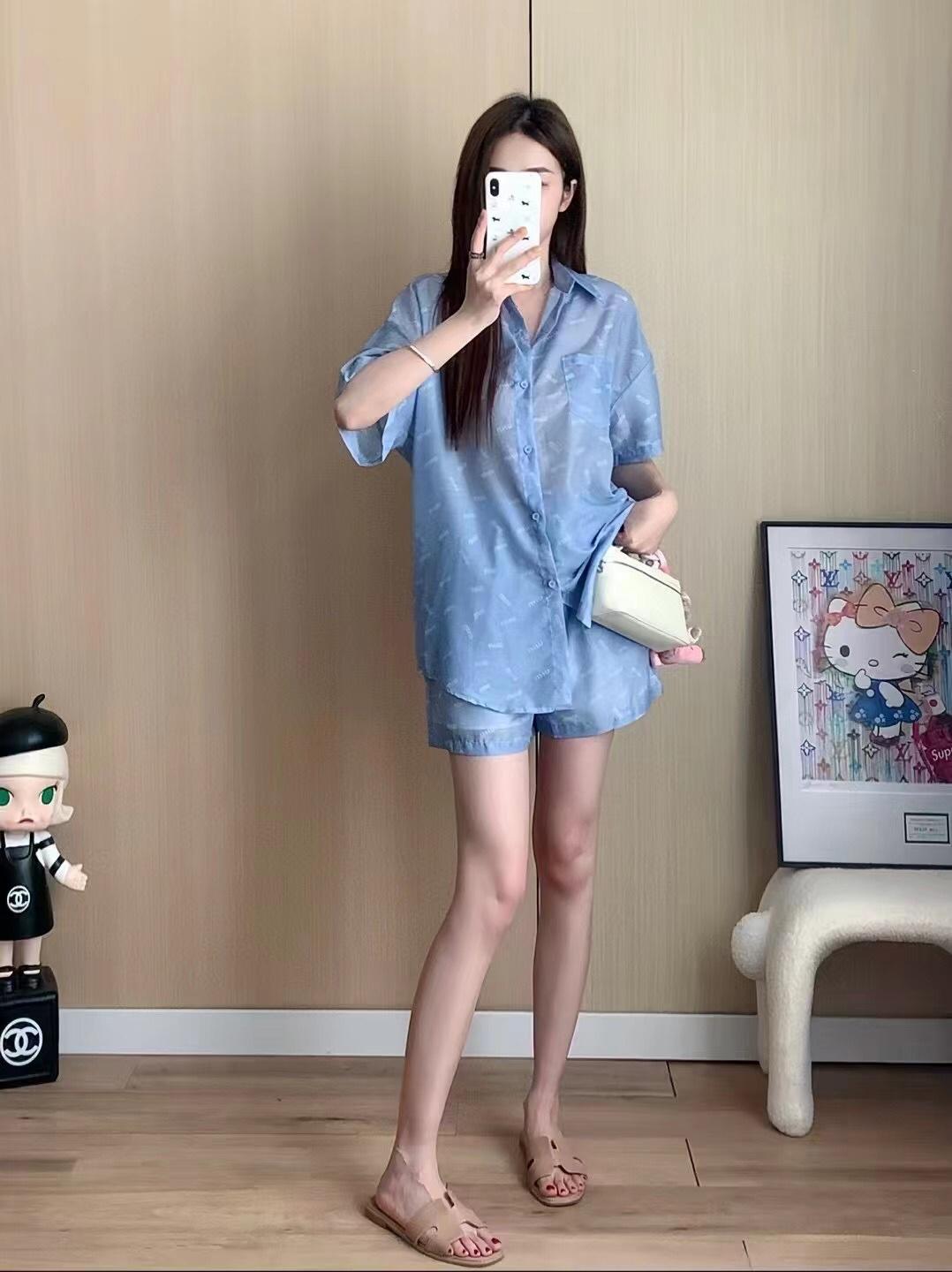 a09092411a58cceec7e2a74c811fb853.jpg