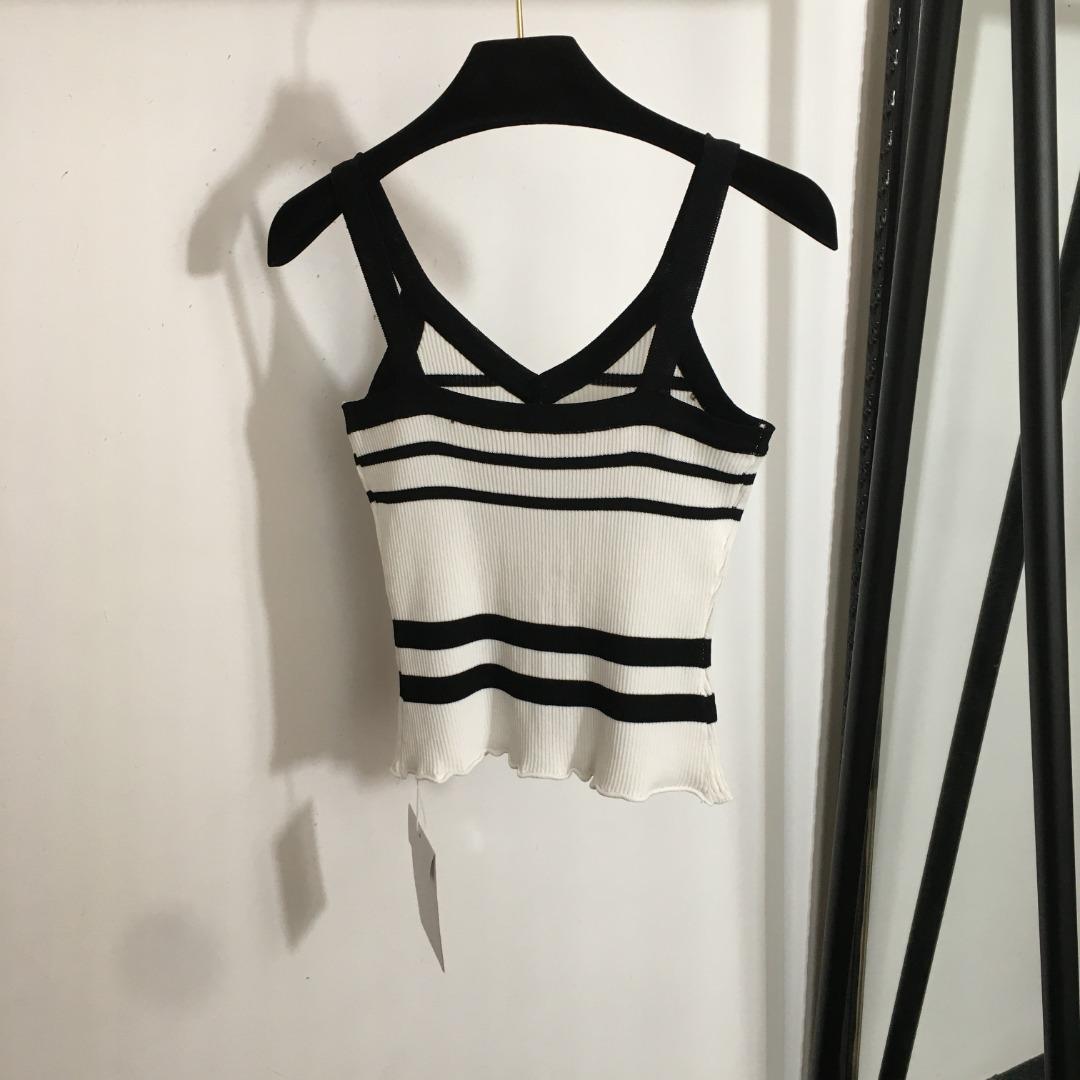 b981a027a8baedababe8715983b614a3.jpg
