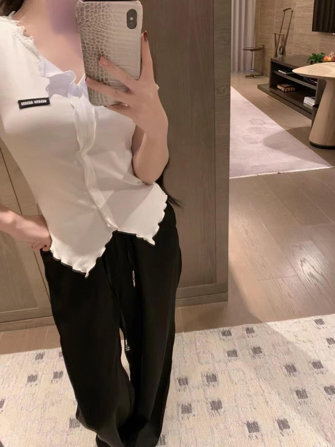 c63e7c642e551f95a85c051c4cf860f1.jpg