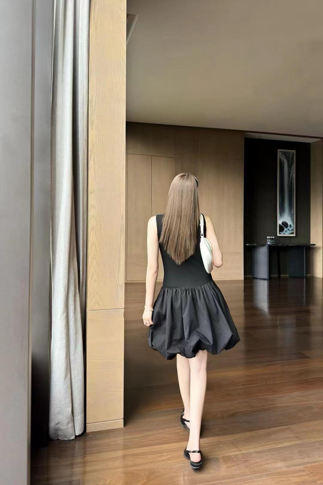 c8331587255b87a9ab558746e6c5cf72.jpg
