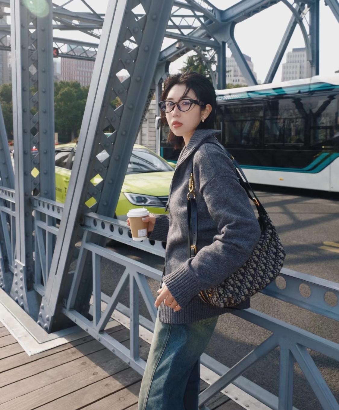 d725b04771bde2f675e1f4628368e06a.jpg