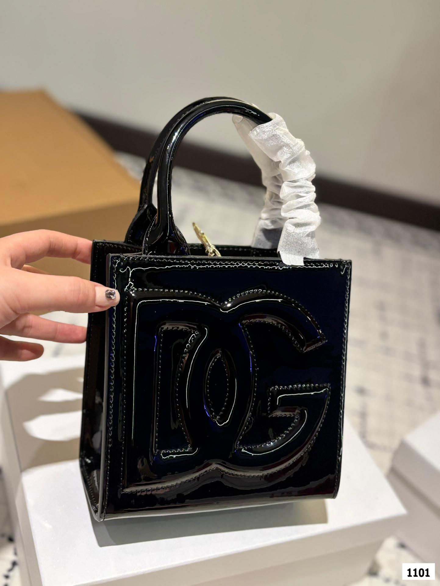 da14276b6d6e008c5902e5b83a83af57.jpg