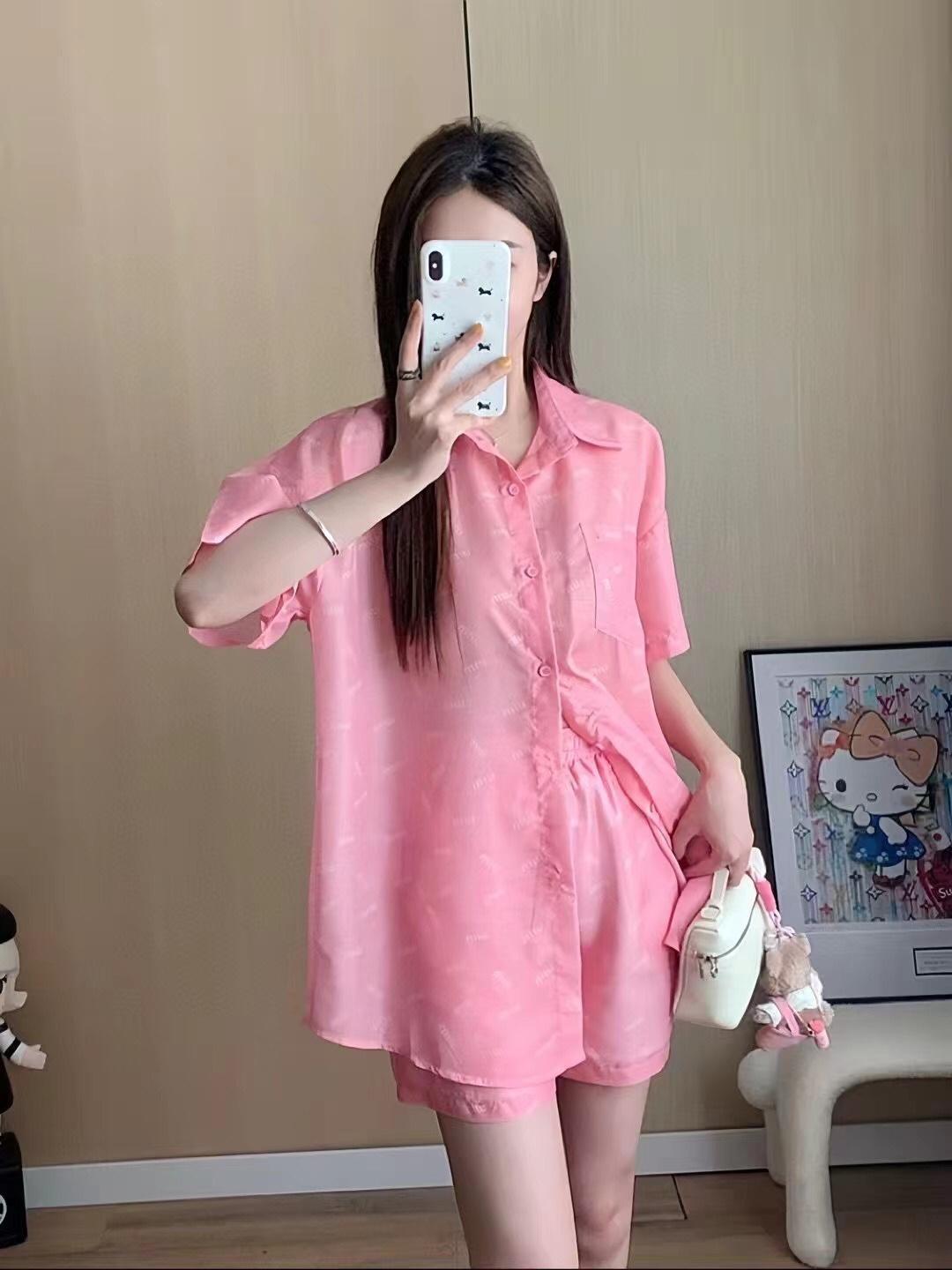 e8805e6a806cc7e7aacfe4c0b08e4440.jpg