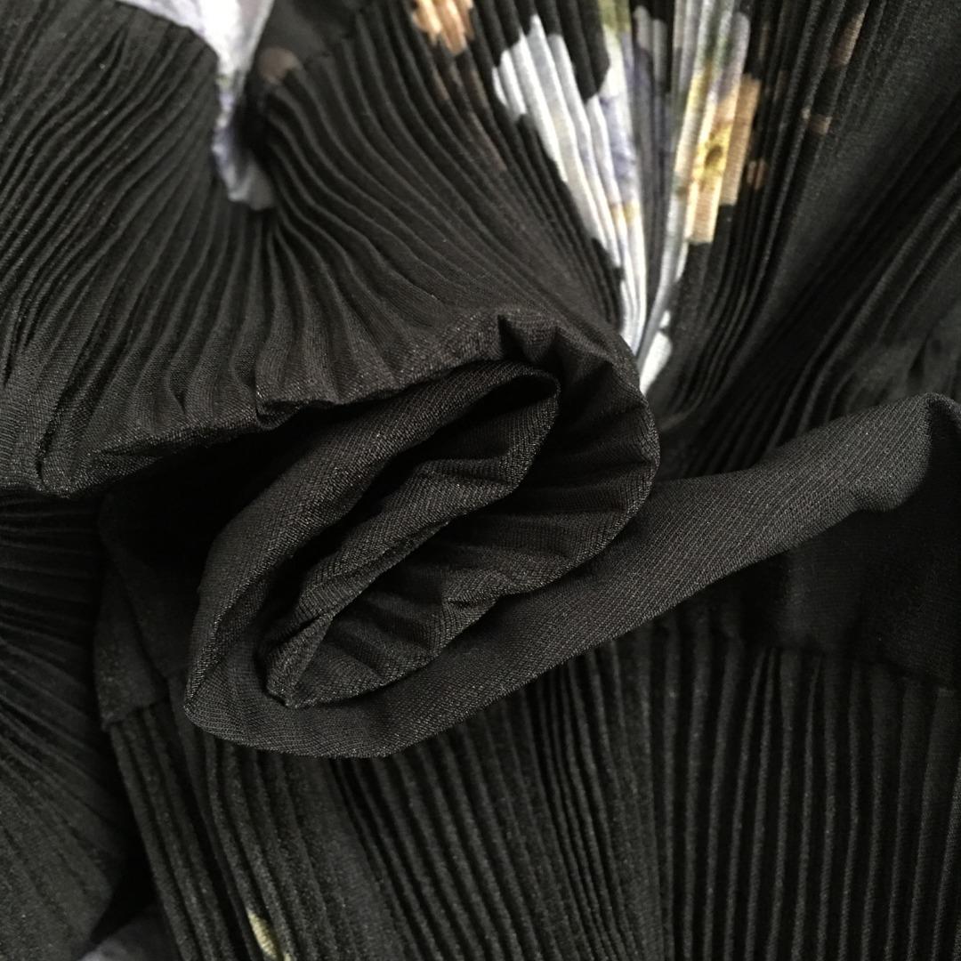 ea3f1e77bb8e42928de6fbe0c075d1f6.jpg