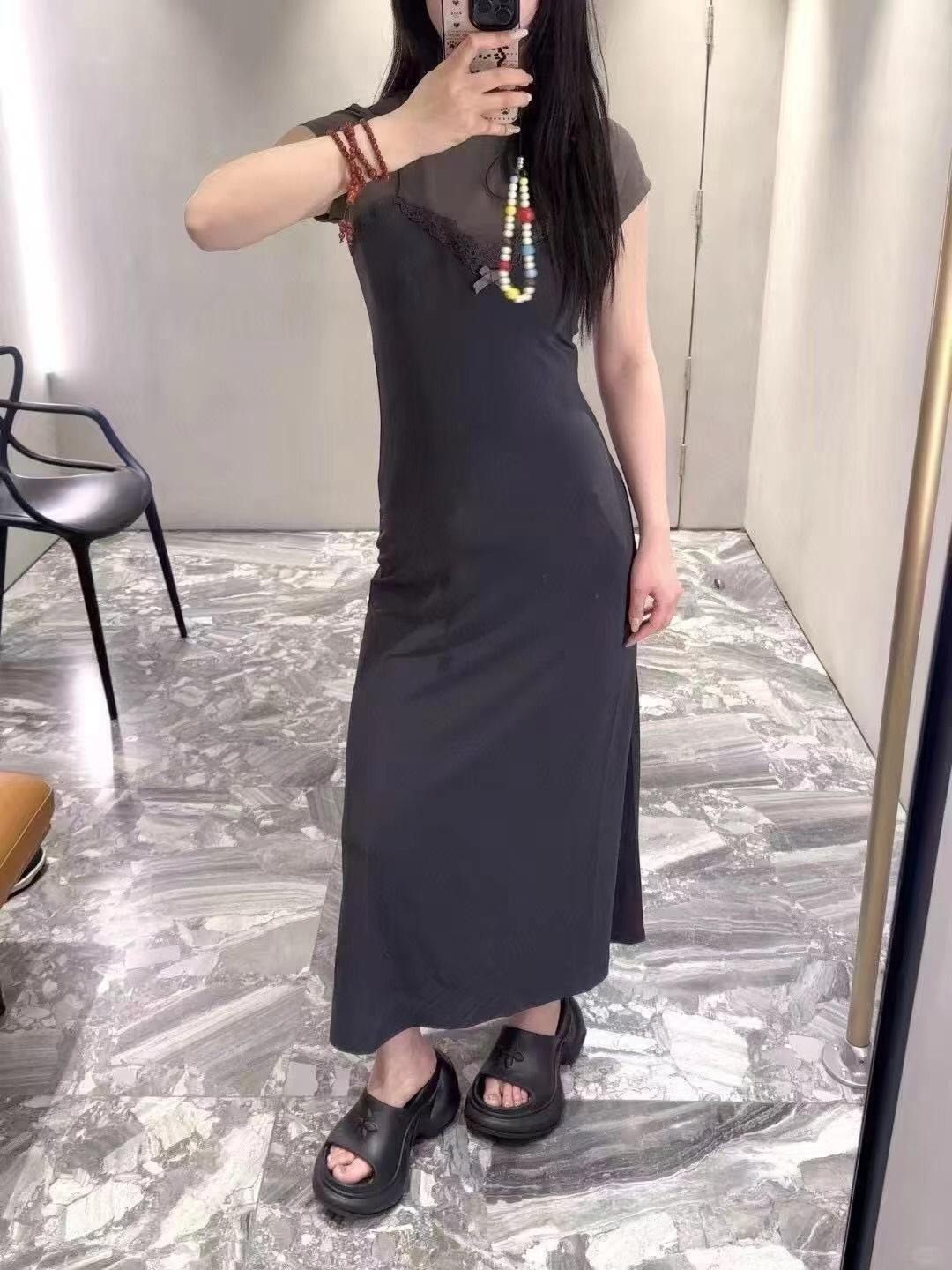 f52cc61146f67f312c81c3e0894ff02d.jpg