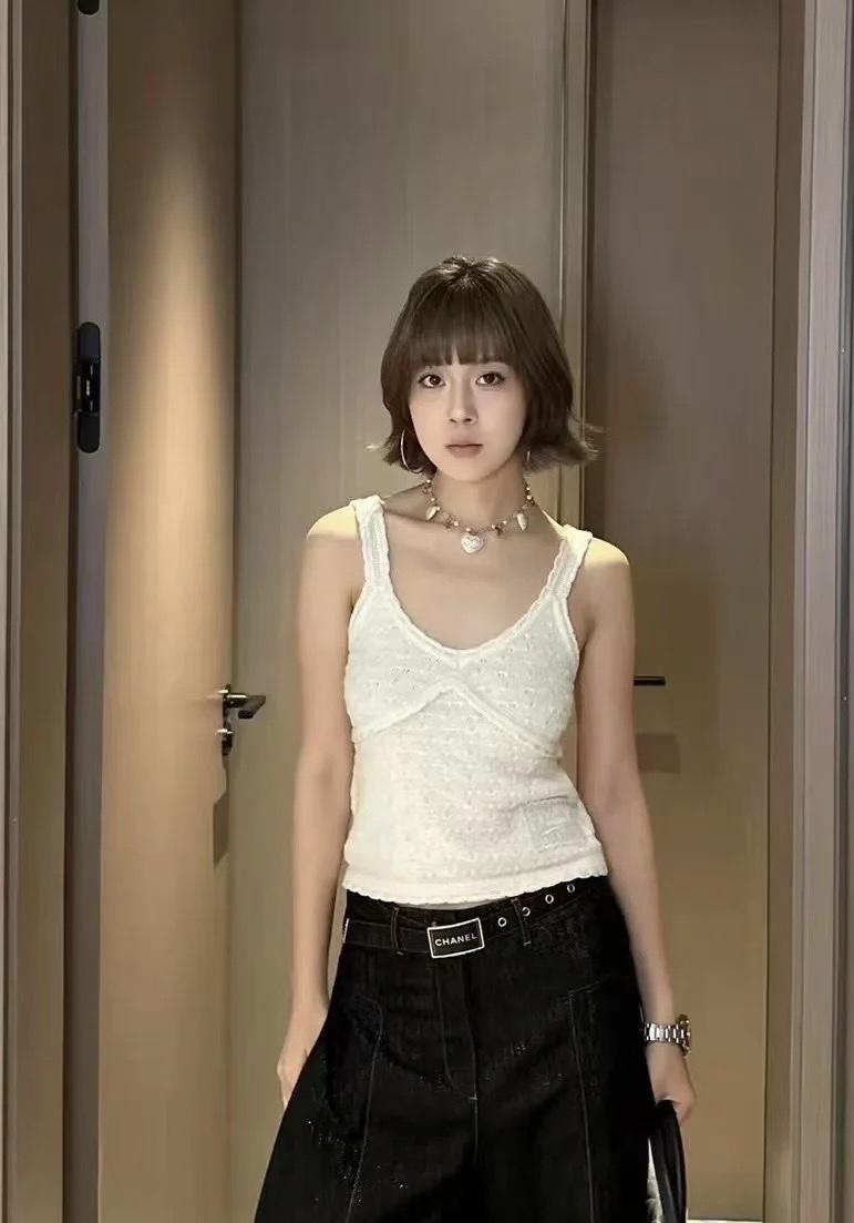 f82a75d66cdf15d80ff66a1257e81afe.jpg