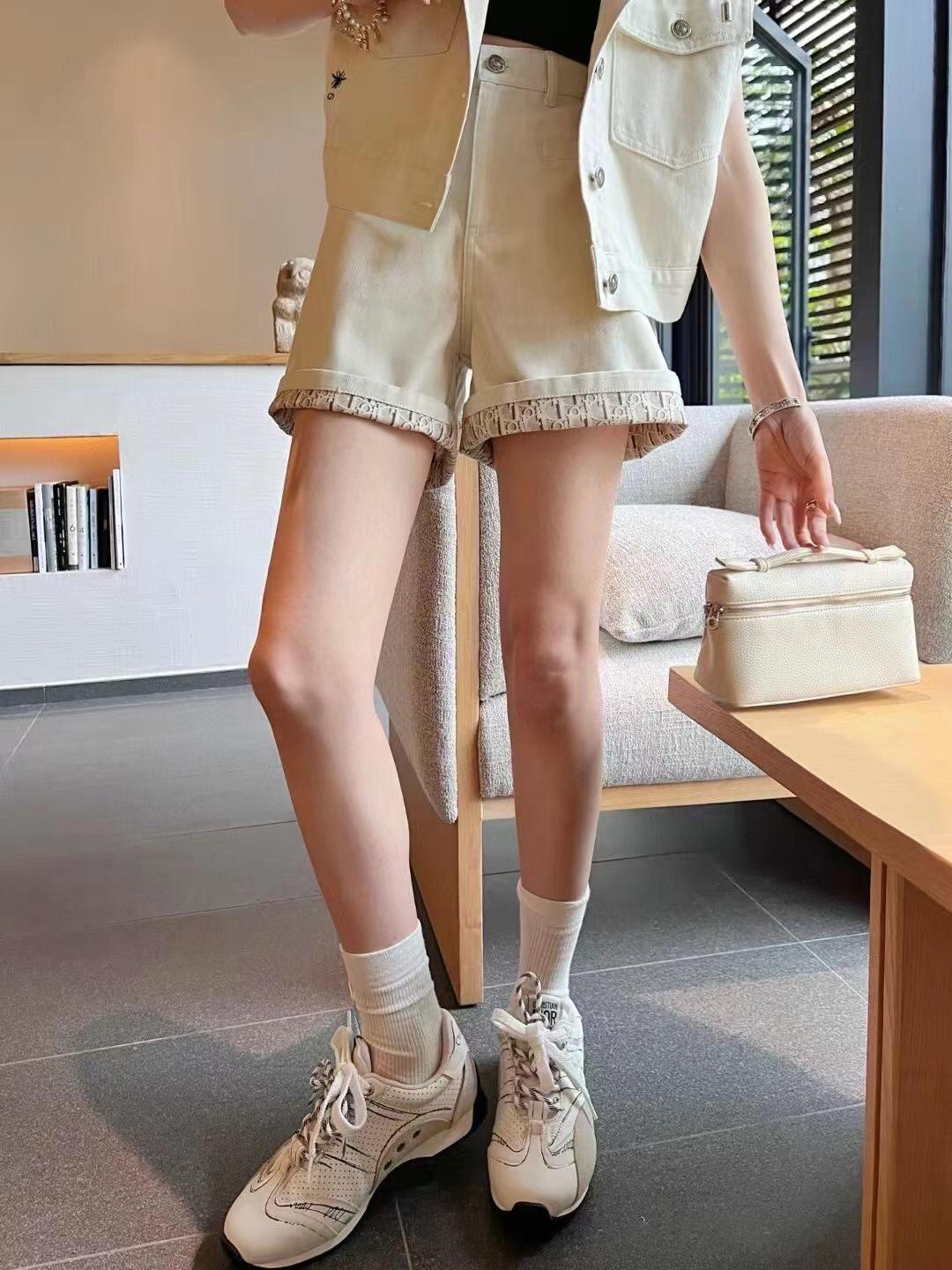 f8a6b6c131aa4816e071f3a7c909bbdc.jpg