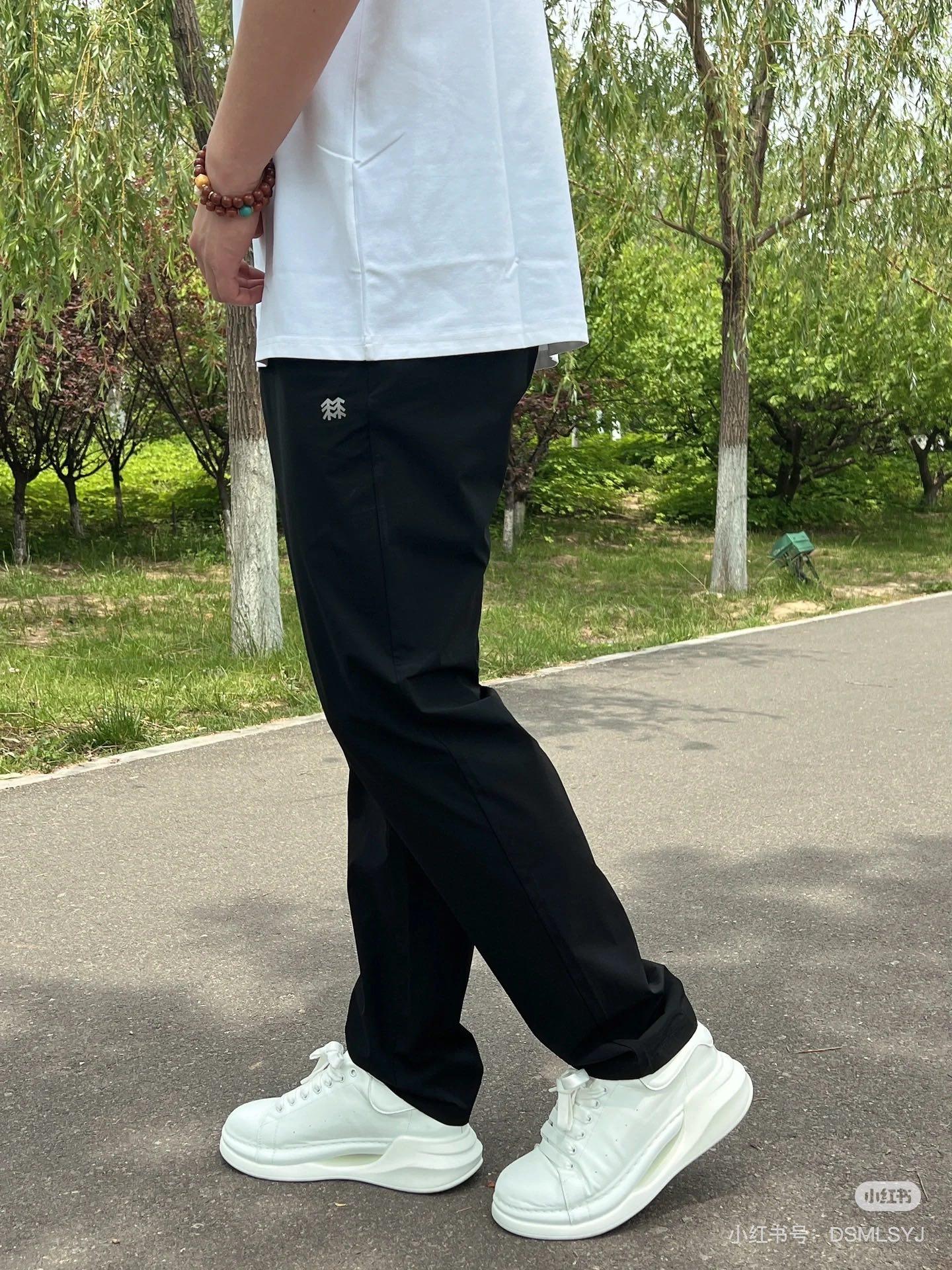 a50b79fbffd3e3ae44b24fb8980c1fe9.jpg