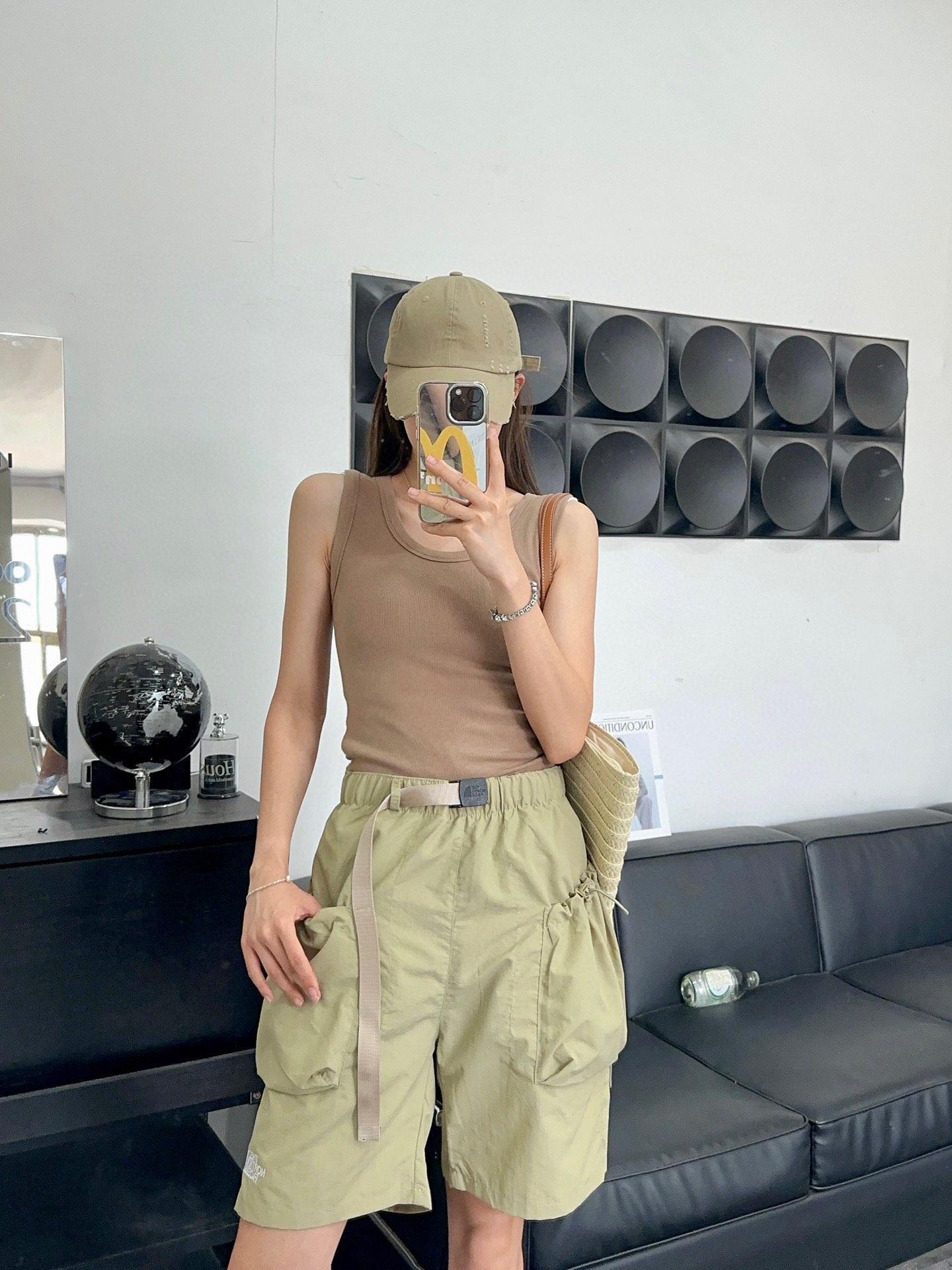 ef8d093495f86c332477a98a884e15d4.jpg