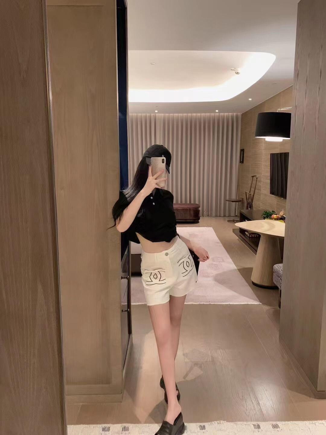 1c1bbf2622e948d7842f5ed8313cd1b4.jpg