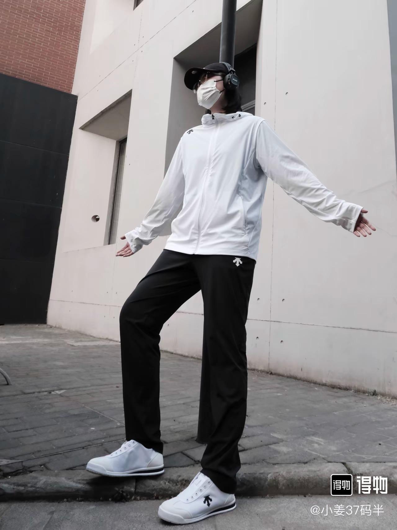 2d87f7a9a541d9e9d54e3c0c851882de.jpg