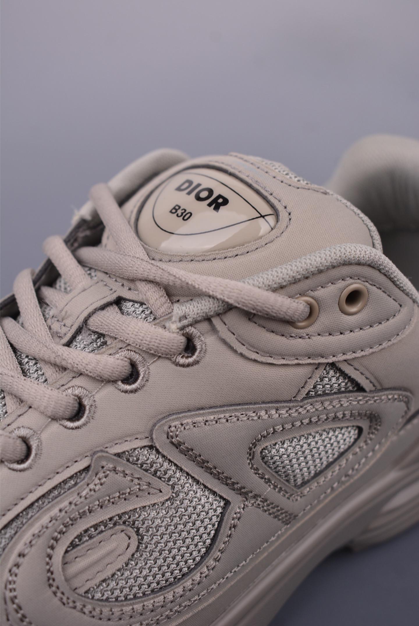 81fee19919b9241ca075cfce9b109e91.jpg