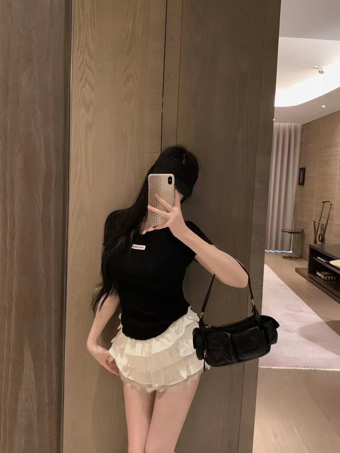 ad5ffcbba88544b866b08db5d35c1cf2.jpg