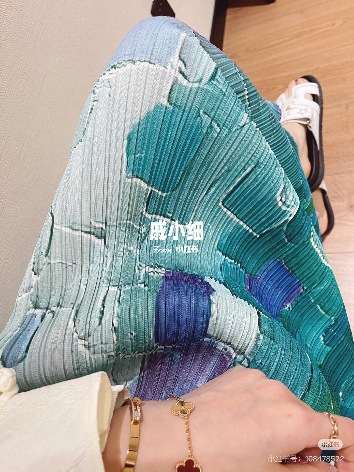 0bc86b1adbe0869f87619cbc0e12dda1.jpg