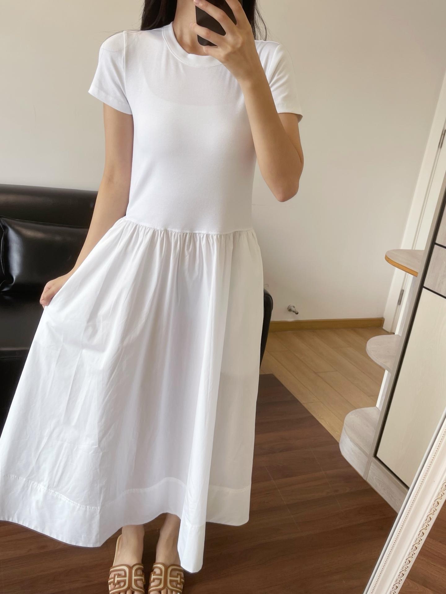 52b7d202bd54398cbf77980bf2fda088.jpg