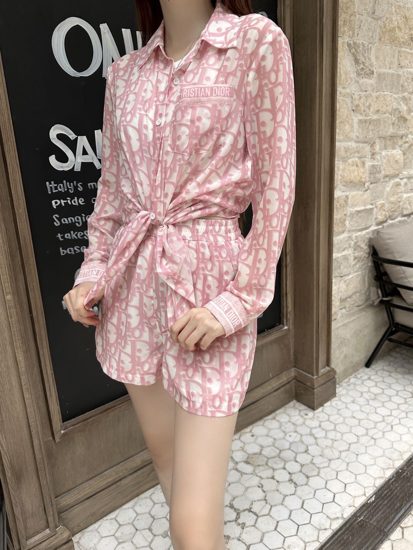 9a606c1c7a4d12e3429155cb0a79be13.jpg