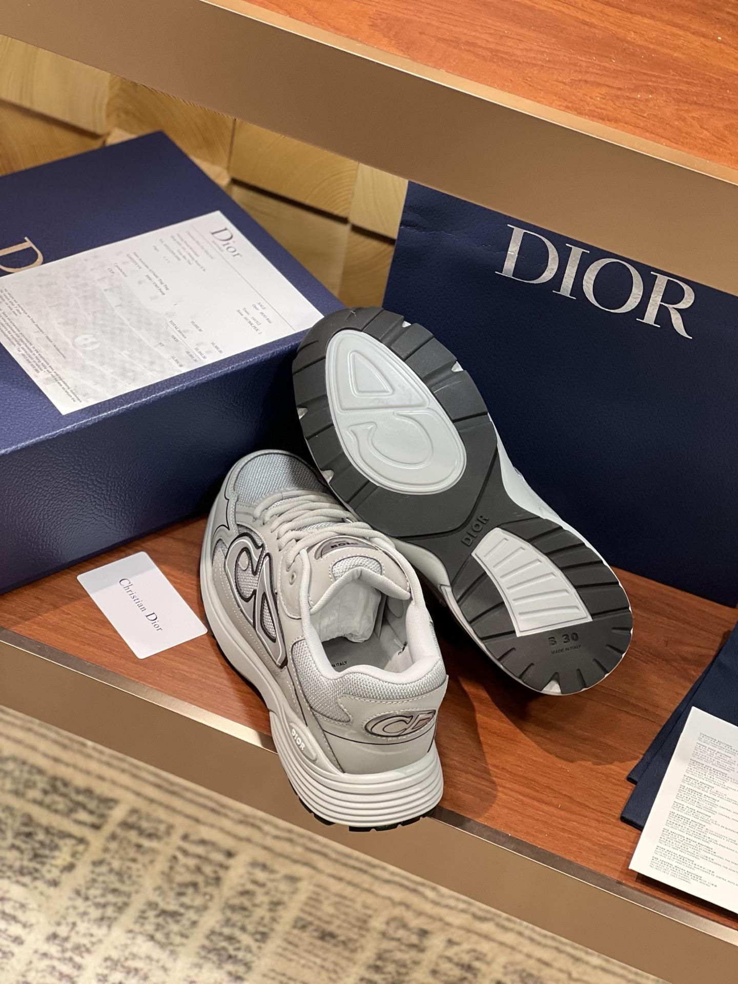 180f17faea4390e7205b3e214cde6556.jpg