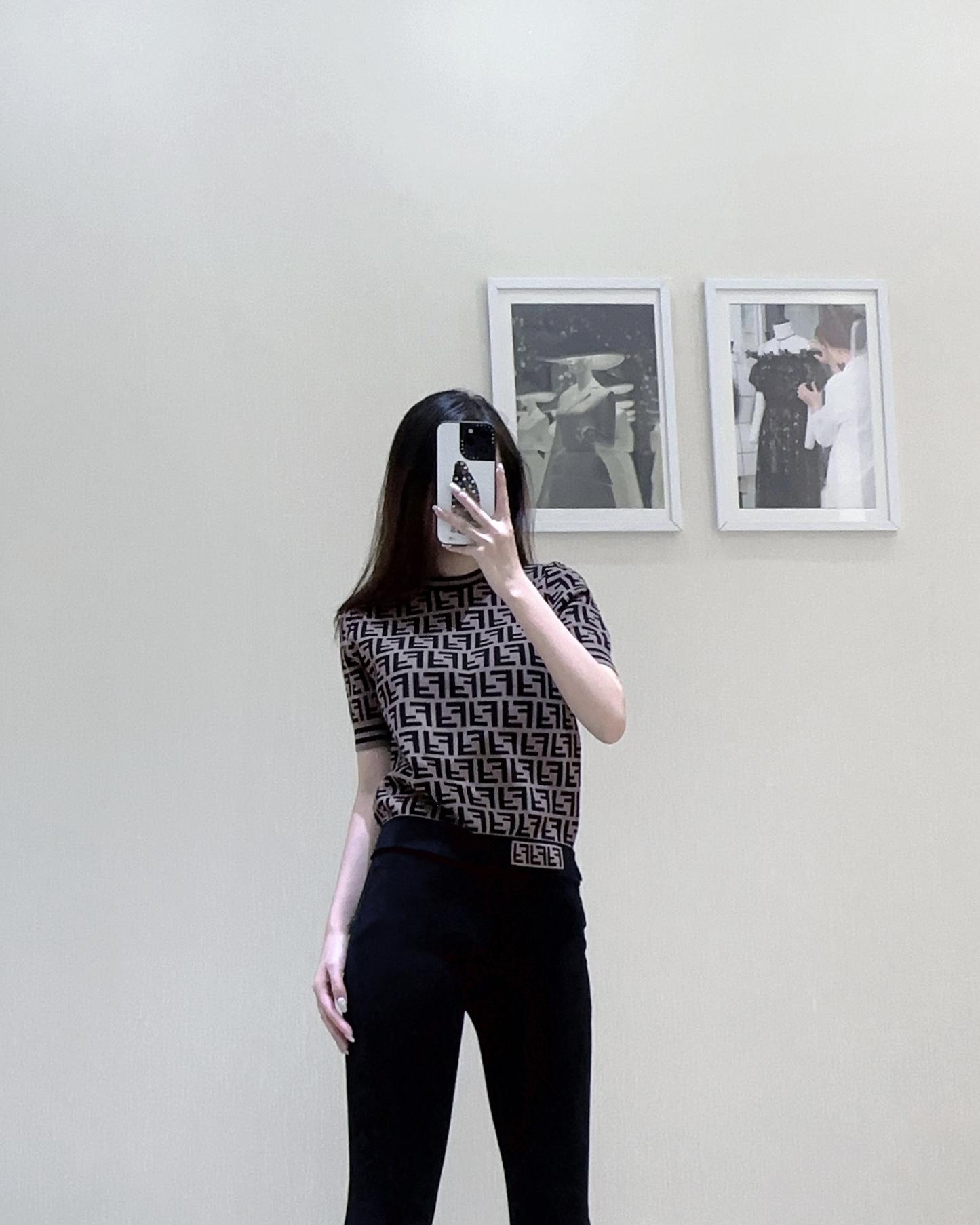 1f75671bc61bb6759e3f80253a7d8823.jpg