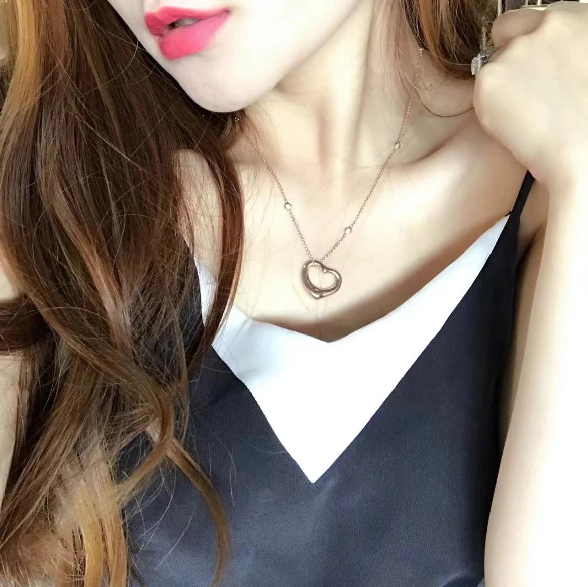 2b8d58c706d95a52f84f49842aed72e0.jpg