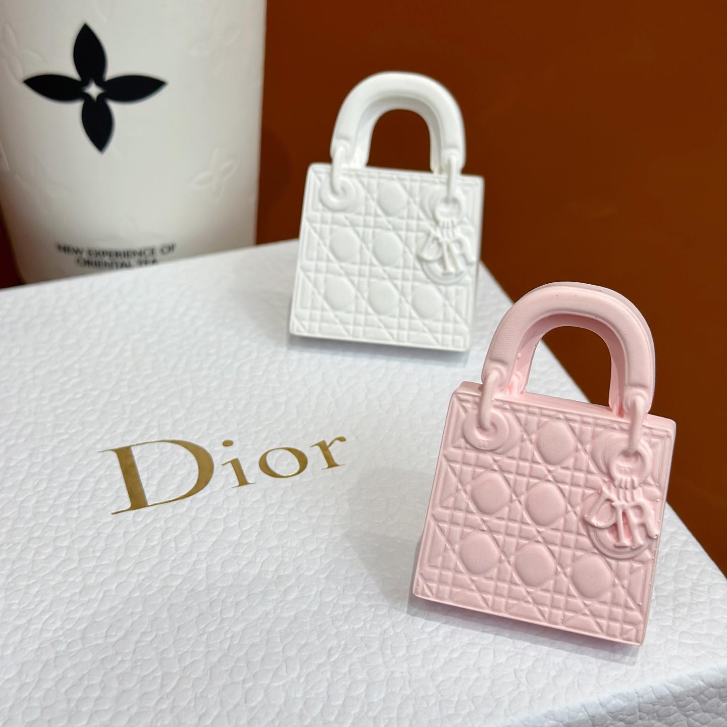 a5478ceb141ee35c19c0cfebcc33bead.jpg