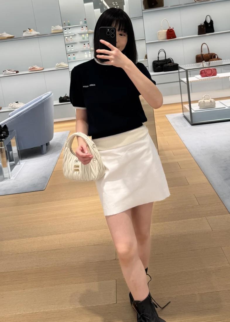 b0d142a5c68eaedb919b4b436dce4881.jpg