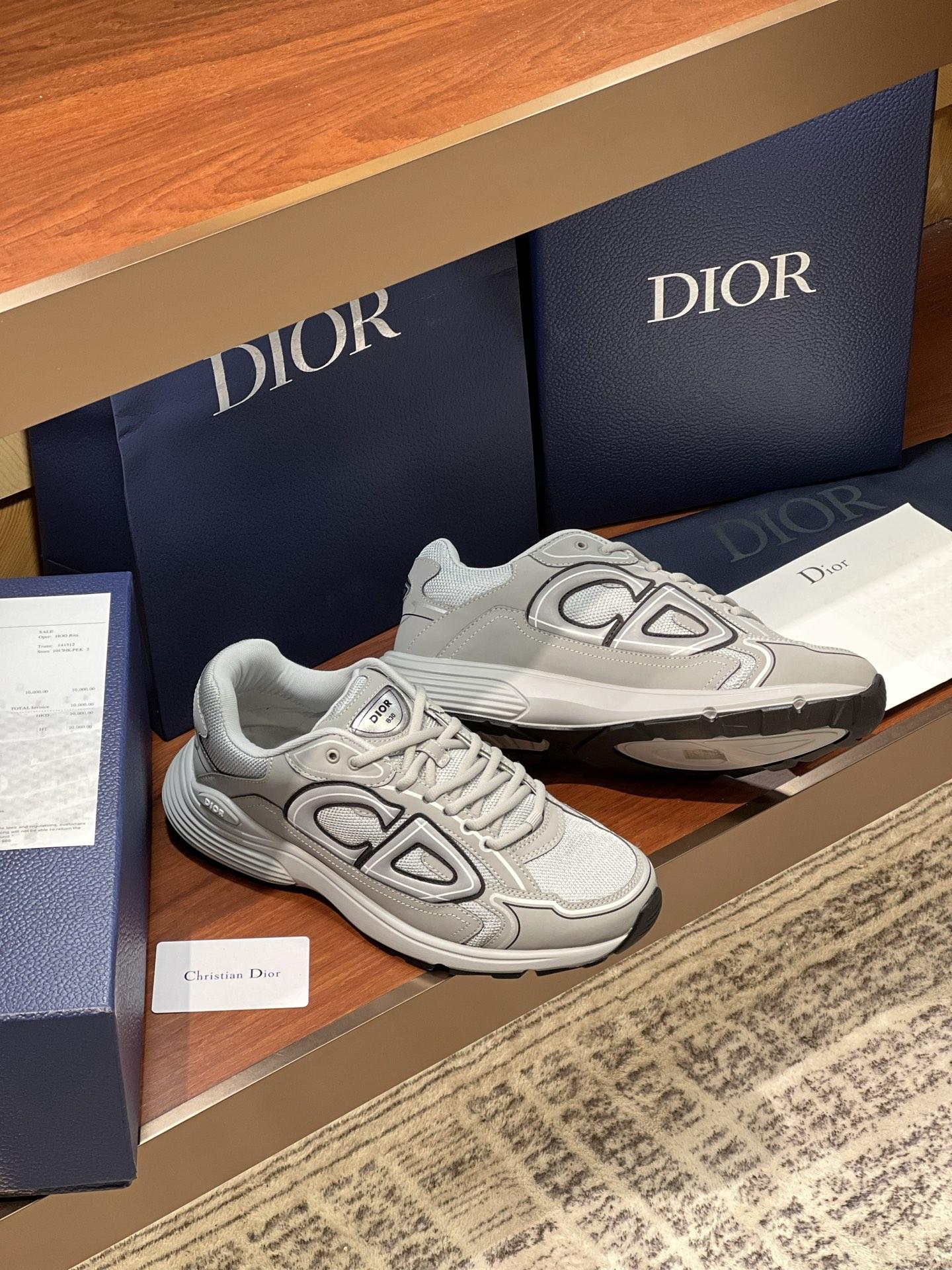 d54ff76d43836062ee36b9235559d586.jpg