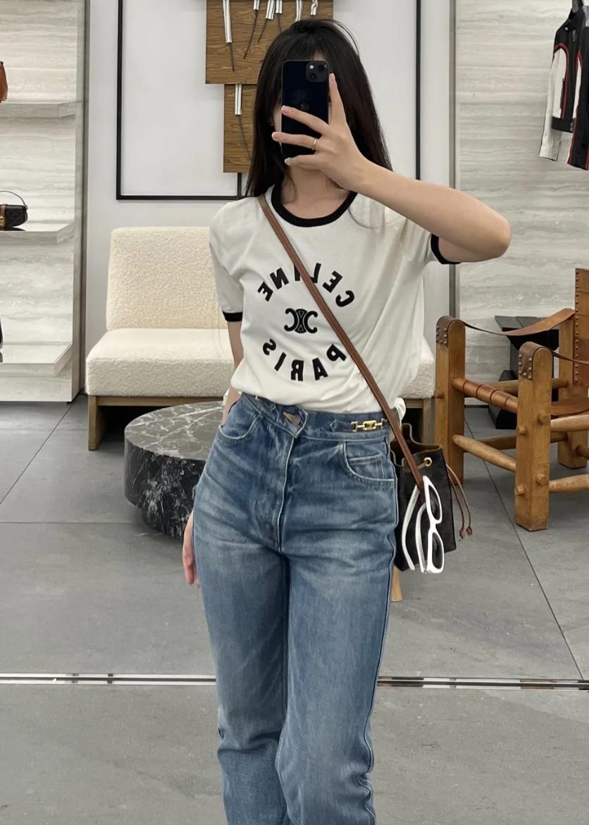 40c48c8bfc06e6d09088dd5877cb68a3.jpg