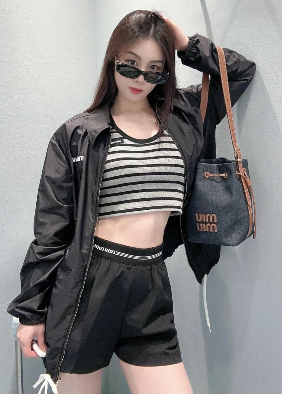 46c59d2f8c0273ed30cd6ebce23a6dc4.jpg