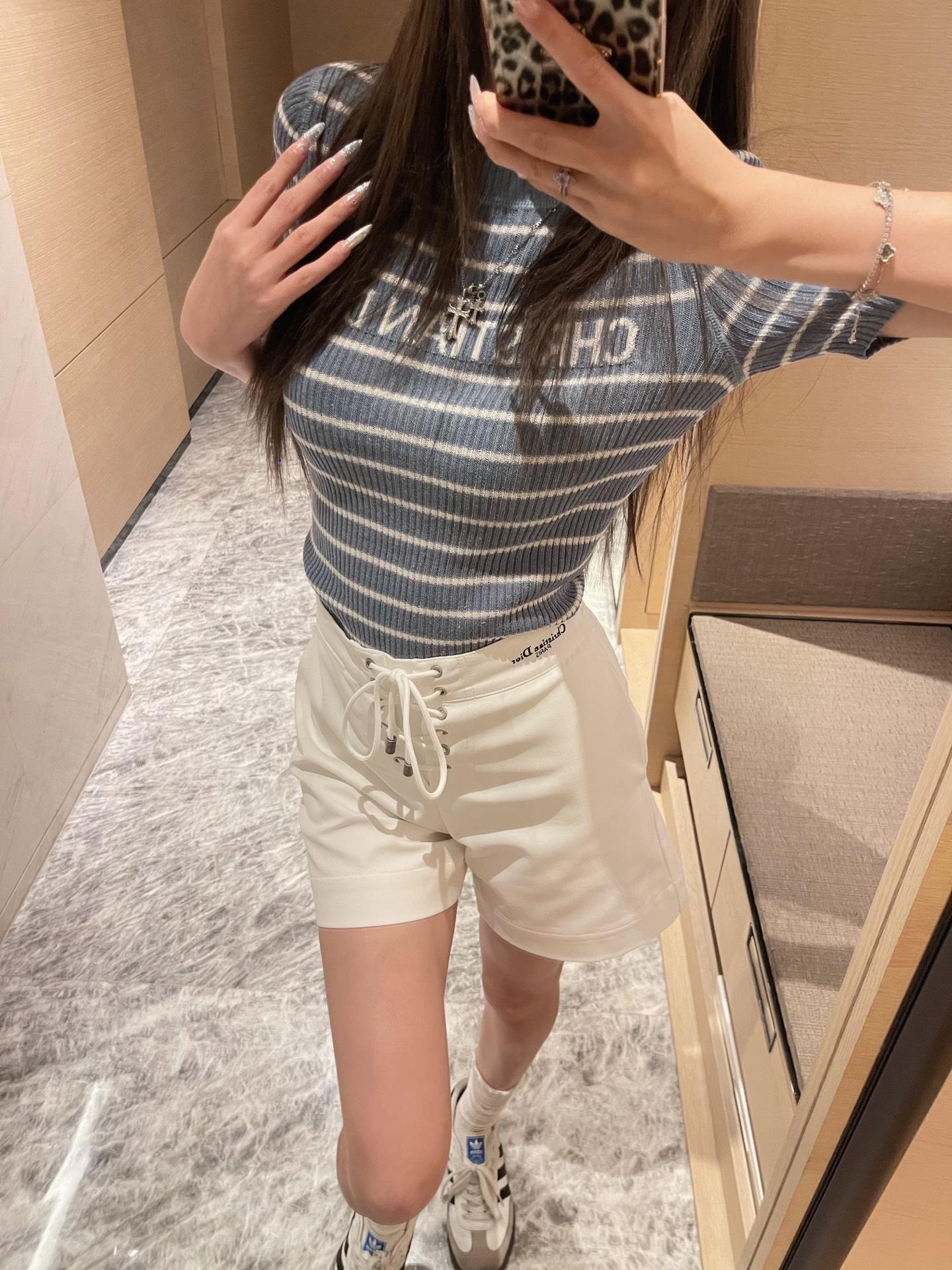 55bb39d69d04f763845037bd84ff6b25.jpg