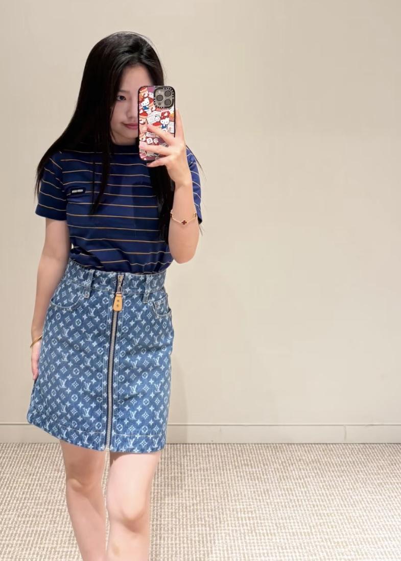 69b517461c01ebe5f3cb899df59f9e15.jpg