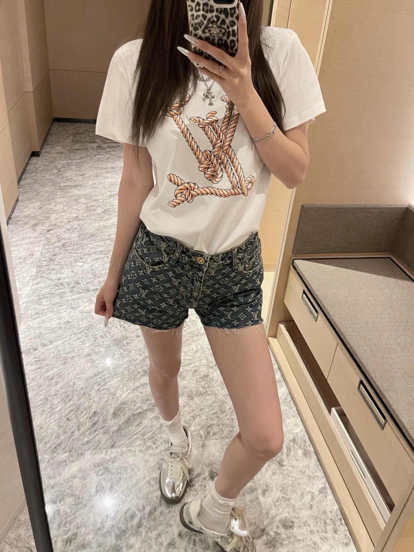 74ce3f3083d30867262922f9dc6dc72b.jpg