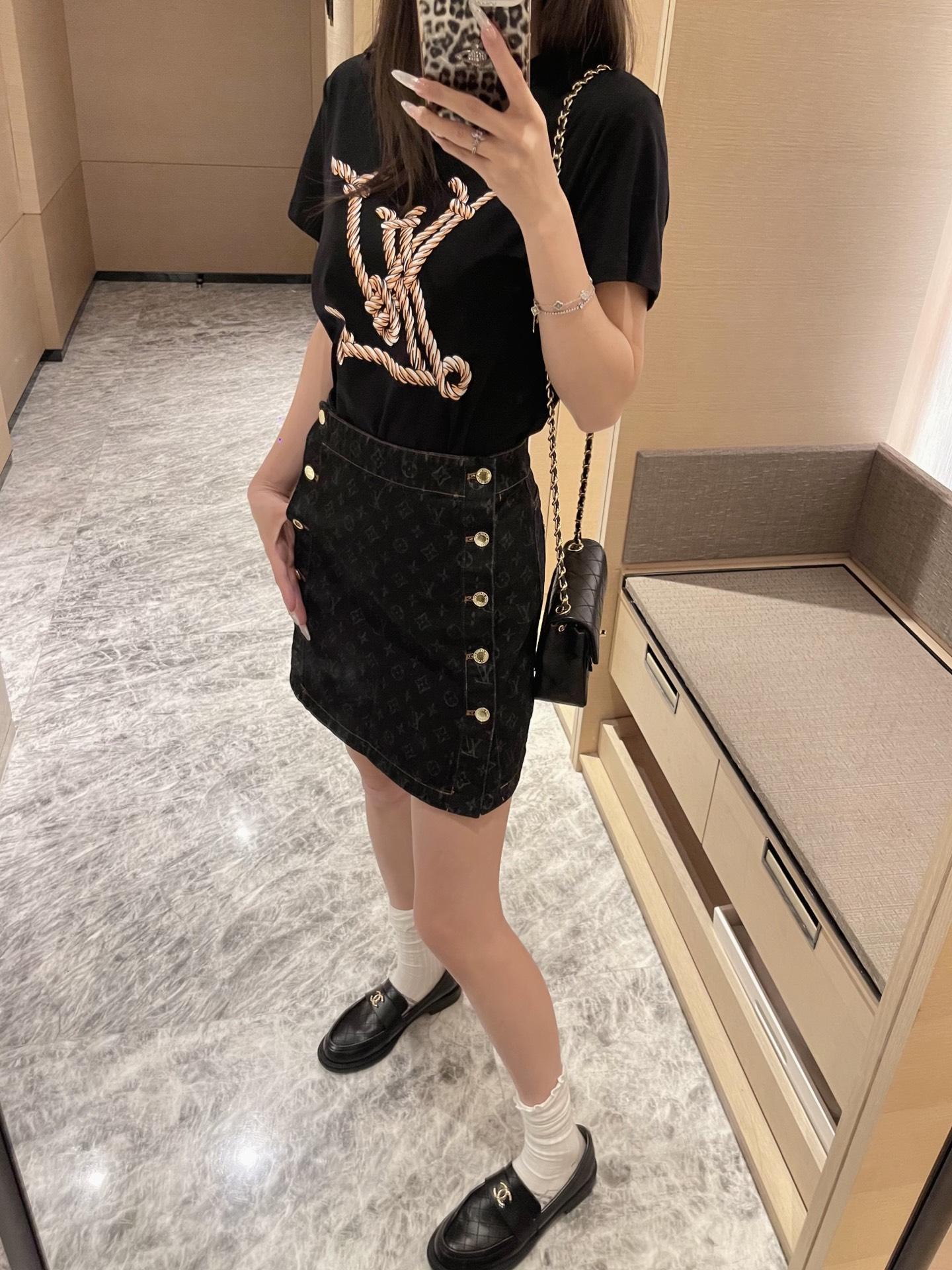 a40509cf6a9d69fb337ca1edbaae973e.jpg