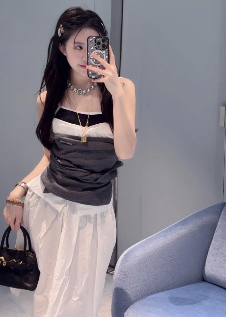 c2d2c6ede6c8aa8d1c3d84d7e725abd4.jpg