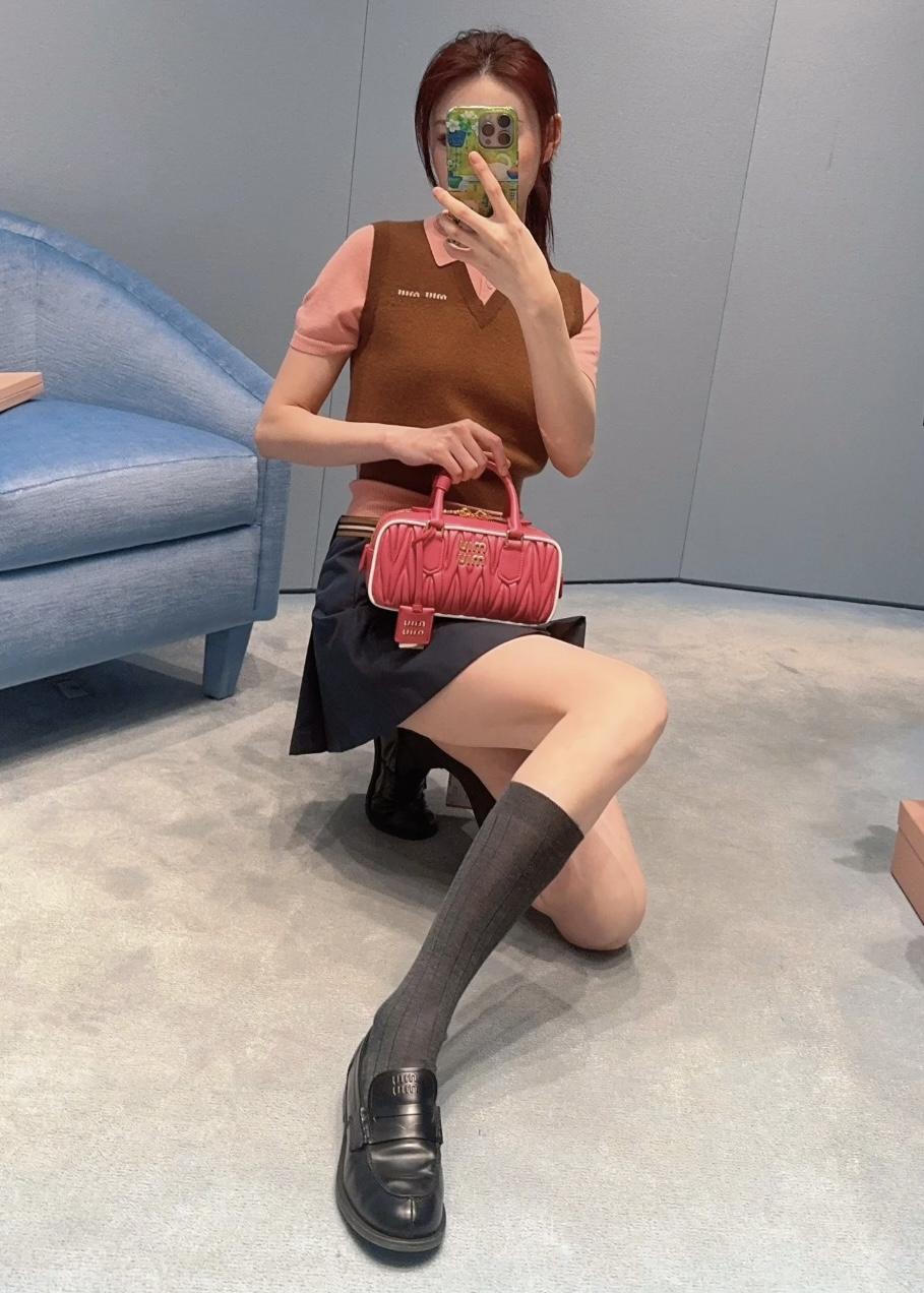 c3d77a026526c90badf38609b4f50698.jpg